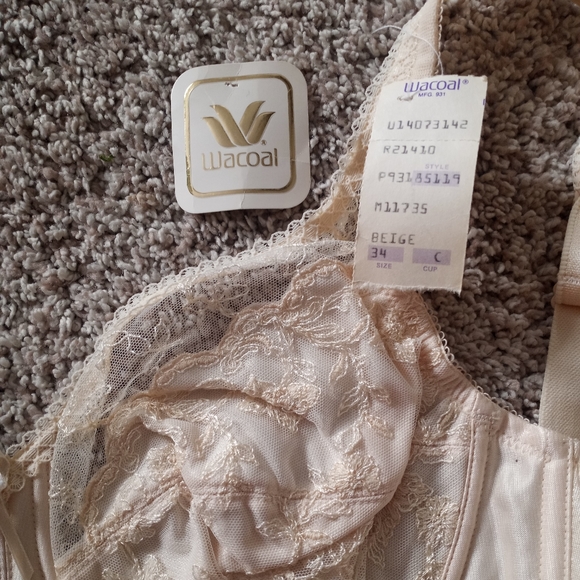 NWT VTG Wacoal Bra - Picture 5 of 6